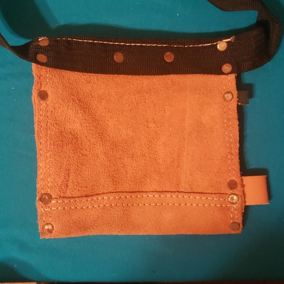 Utility Belt - Picture 3 of 3